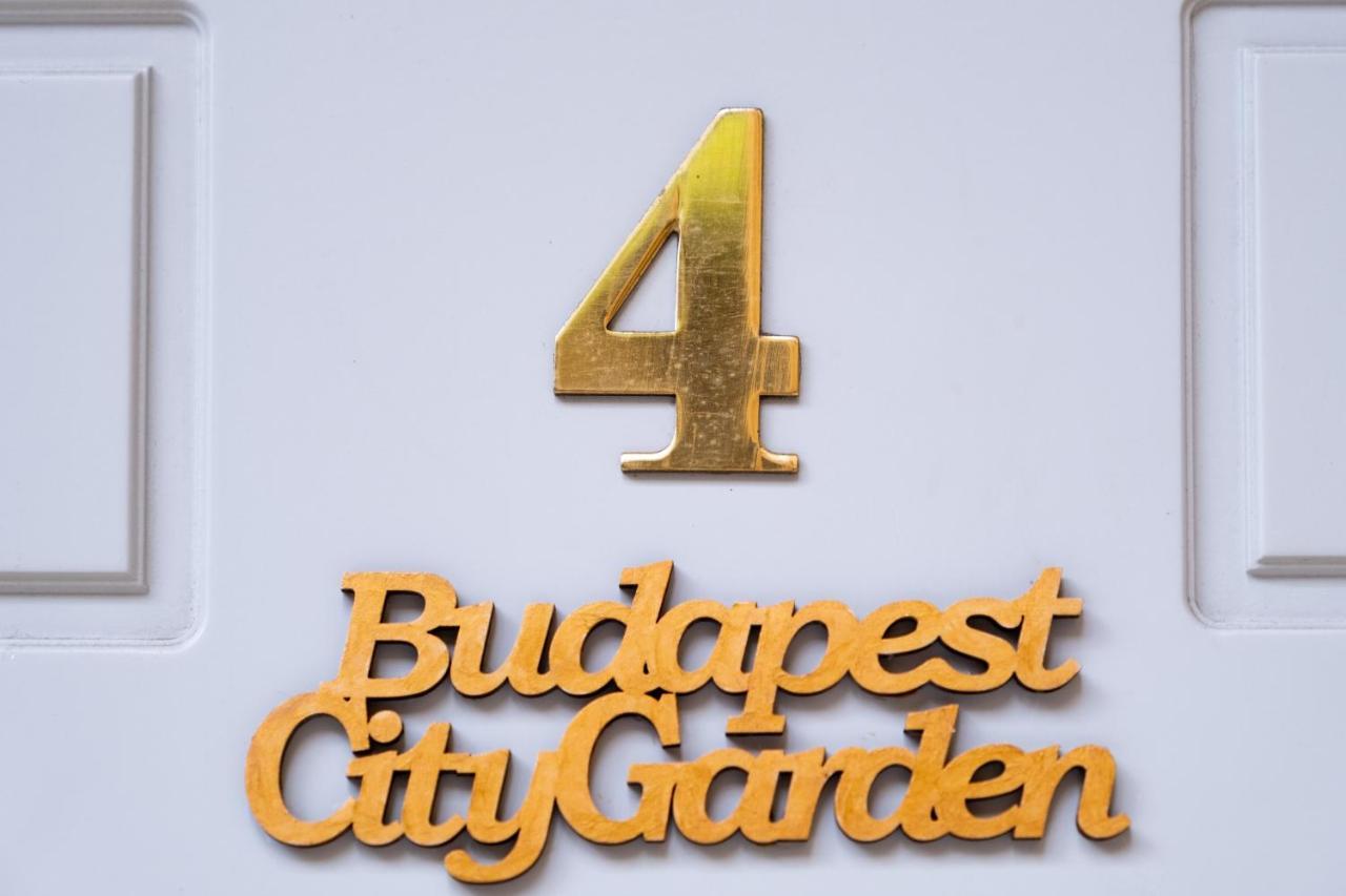 Budapest Citygarden Bagian luar foto